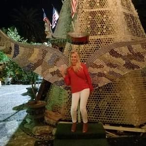 Meet your Posher, Tina